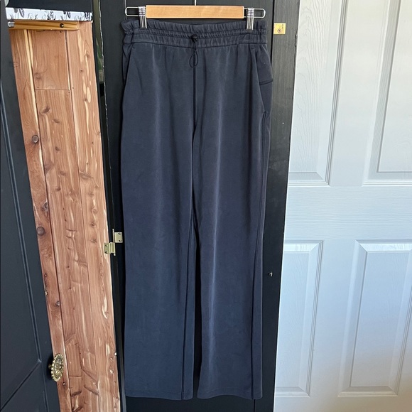 Lululemon Softstreme High-Rise Pant Regular Size 6 - Picture 2 of 3